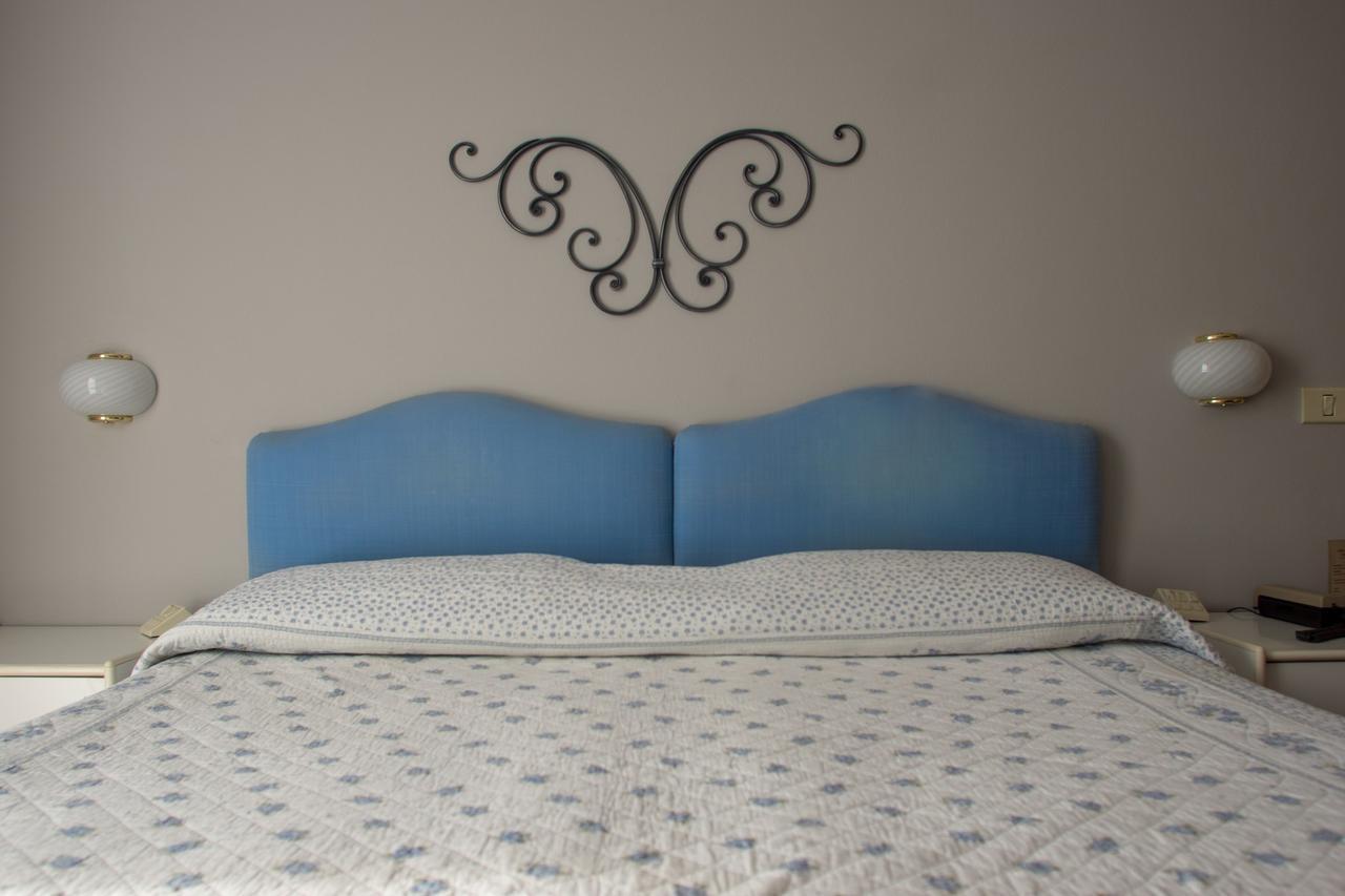 Hotel Locanda Mel Calolziocorte Luaran gambar