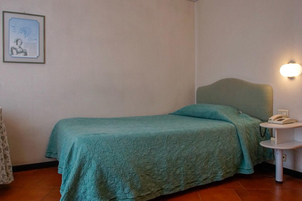 Hotel Locanda Mel Calolziocorte Luaran gambar