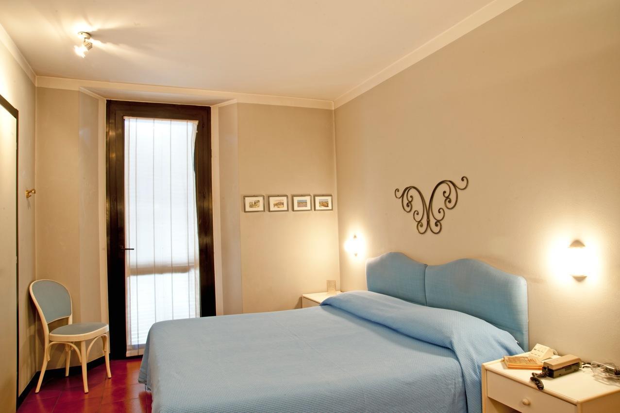 Hotel Locanda Mel Calolziocorte Luaran gambar